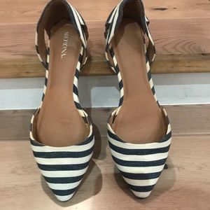 NEVER WORN: Striped Pointed Toe D’Orsay Flats